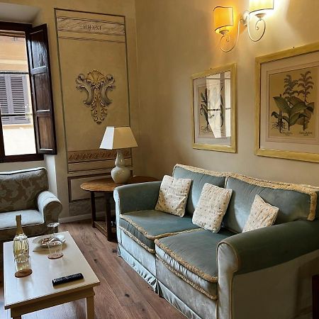 Maestra Exclusive Chianti House, Tuscany ปอจจิบองซี ภายนอก รูปภาพ